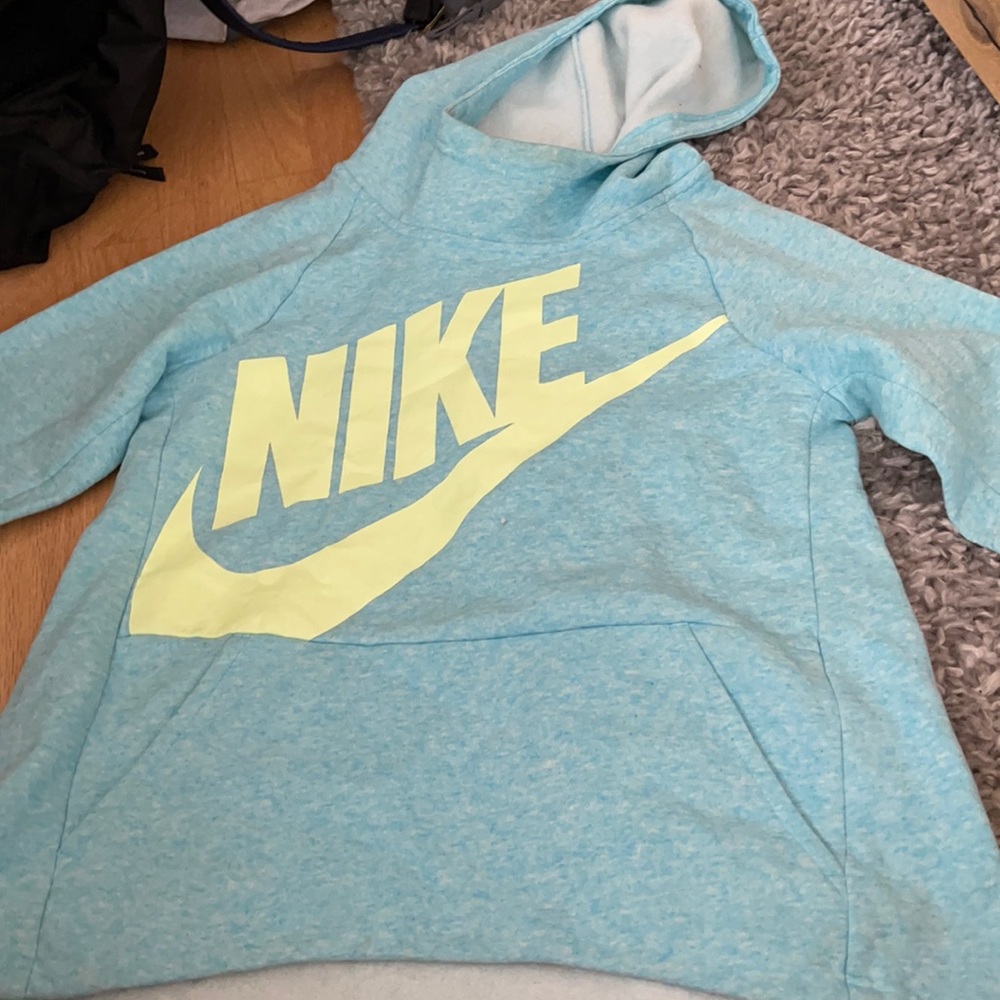 nike hoodie
